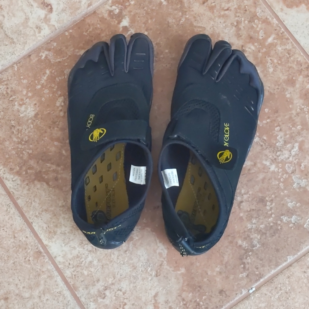 Water shoes